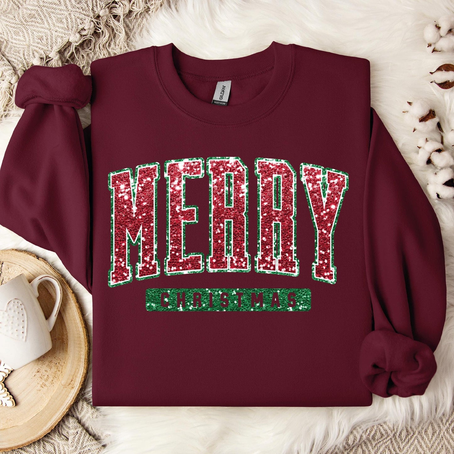 Merry Christmas Glittery Effect Sweatshirt, Cute Christmas Tees, Christmas Shirt, Christmas T-Shirt, Christmas Tees for Women, Chritmas Gift
